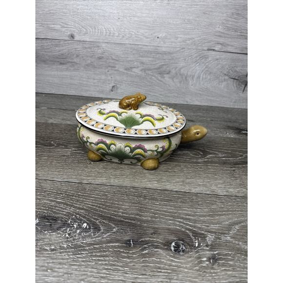 Vintage Chinoiserie Porcelain Turtle Casserole Dish with Frog On the Lid 10x5.5” - Picture 1 of 10